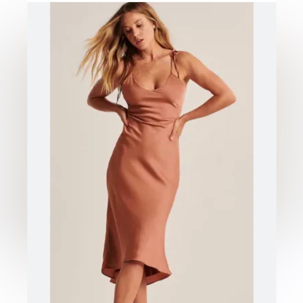 Abercrombie Satin midi dress